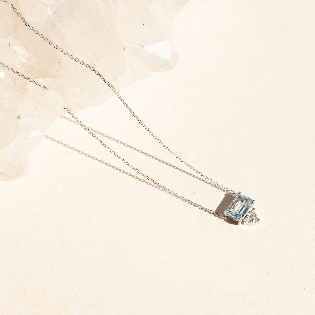 Colar Topázio Retangular Trilhon Diamantes 