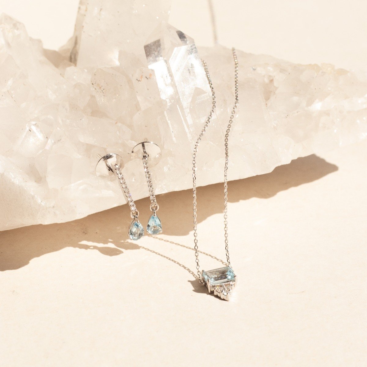 Colar Topázio Retangular Trilhon Diamantes 