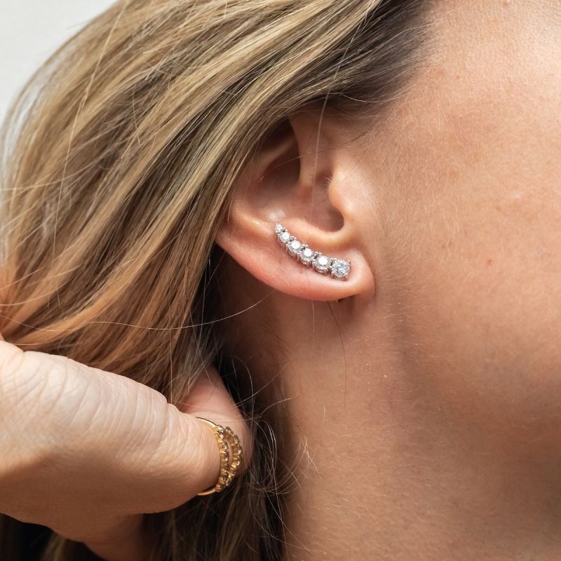 Earcuff Asa Cravejada Prata 925