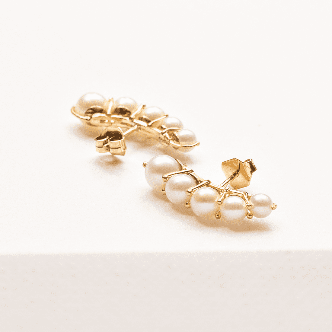 Earcuff Degradê Pérolas