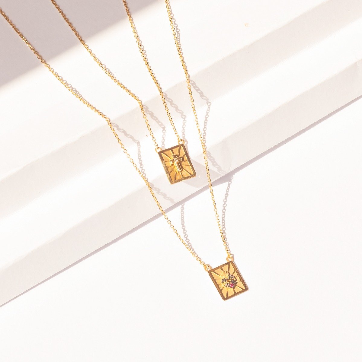 Escapulário Sagrado Coração Rubis