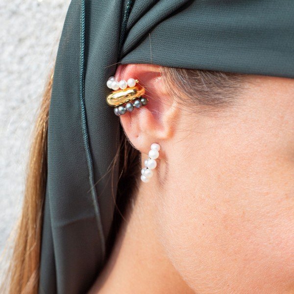 Piercing Encaixe Pérolas Negras