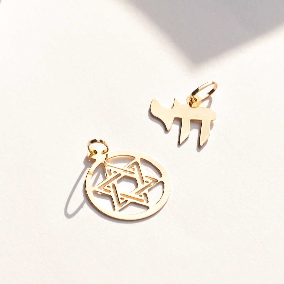 Pingente Chai Ouro 18k Liso