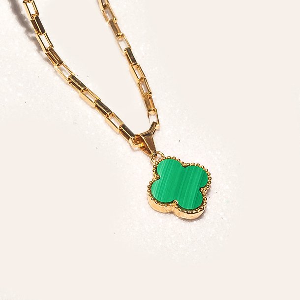 Pingente Trevo Malaquita Ouro 18k