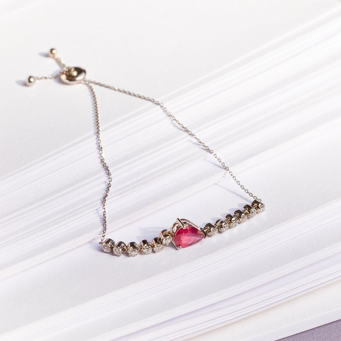 Pulseira Regulável Gota Rubi e Diamantes